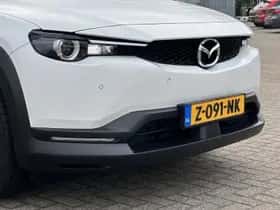 Mazda MX-30 (2024) thumbnail 4