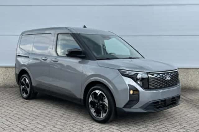 Ford E-Transit (2026) thumbnail 4