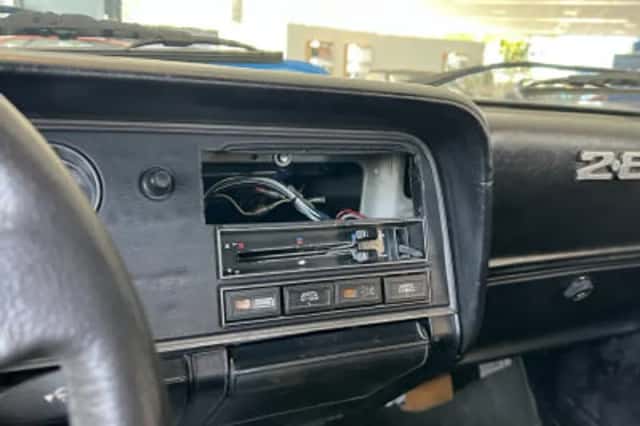 Ford Capri (1980) thumbnail 17