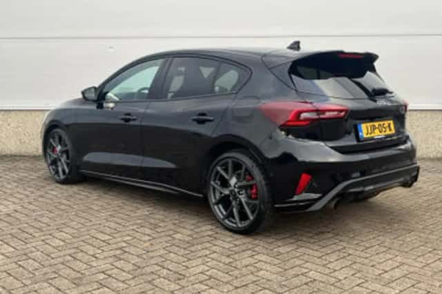 Ford Focus (2024) thumbnail 5