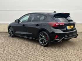 Ford Focus (2024) thumbnail 5