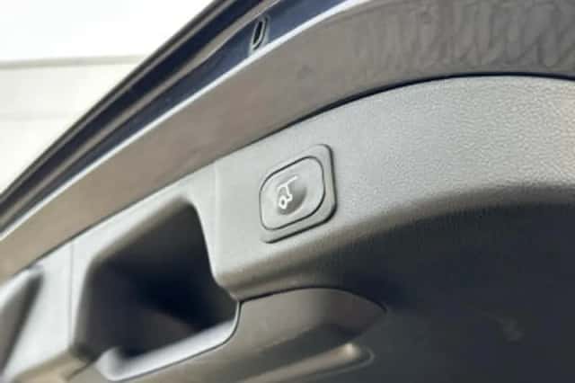 Ford Focus (2020) thumbnail 12