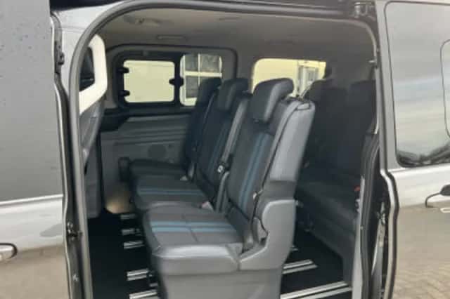 Ford Tourneo (2025) thumbnail 6