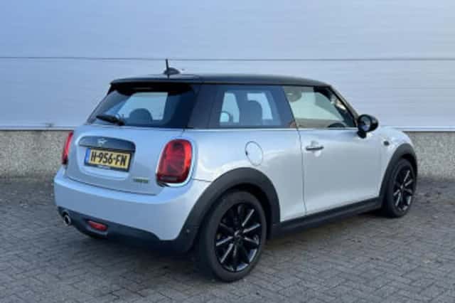 MINI Mini (2020) thumbnail 5