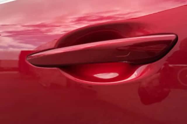 Mazda CX-30 (2020) thumbnail 5