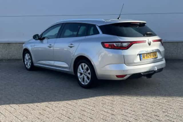 Renault Mégane (2020) thumbnail 6