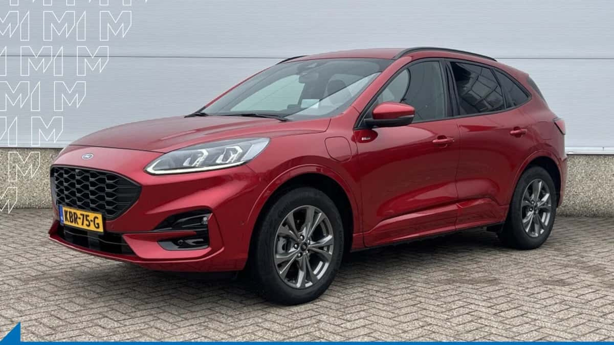 Ford Kuga (2024) — foto 1