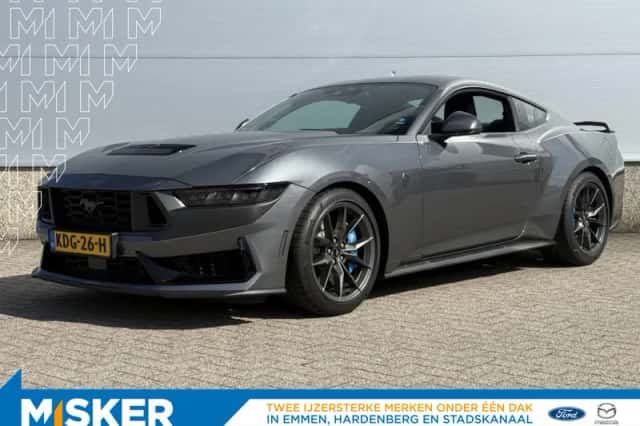 Ford Mustang (2024)
