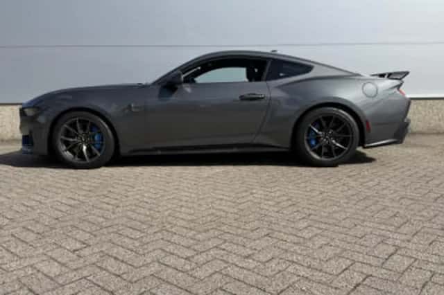 Ford Mustang (2024) thumbnail 5