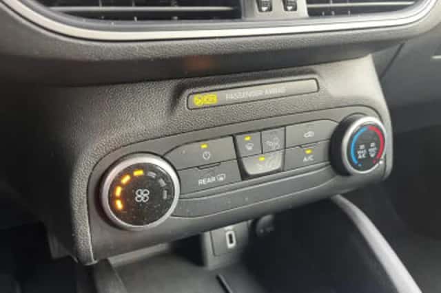 Ford Focus (2019) thumbnail 17