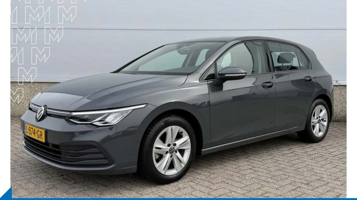 Volkswagen Golf (2021) — foto 1