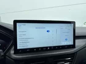 Ford Kuga (2024) thumbnail 30