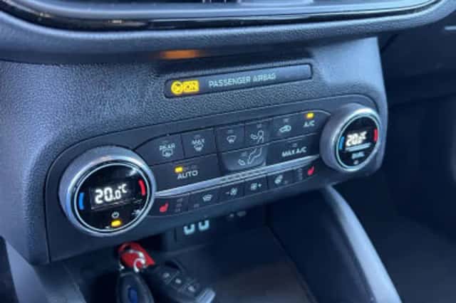Ford Focus (2021) thumbnail 21