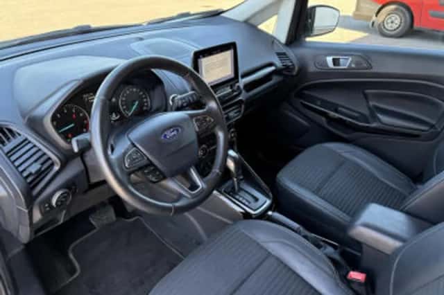 Ford EcoSport (2018) thumbnail 5