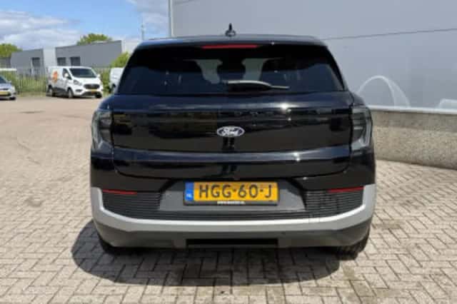 Ford Explorer (2025) thumbnail 6