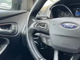 Ford Focus (2018) thumbnail 13