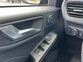 Ford Kuga (2024) thumbnail 27