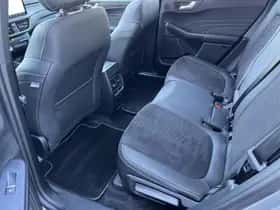 Ford Kuga (2024) thumbnail 16