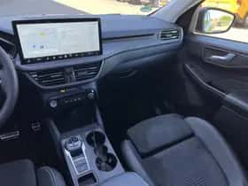 Ford Kuga (2024) thumbnail 18