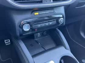 Ford Kuga (2024) thumbnail 23
