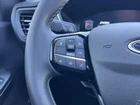 Ford Kuga (2024) thumbnail 27
