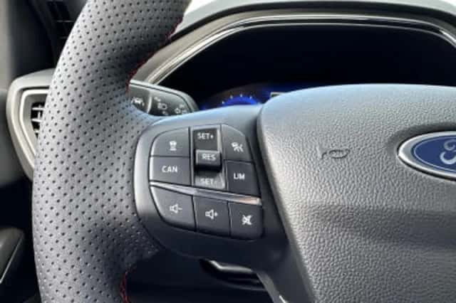 Ford Focus (2025) thumbnail 13