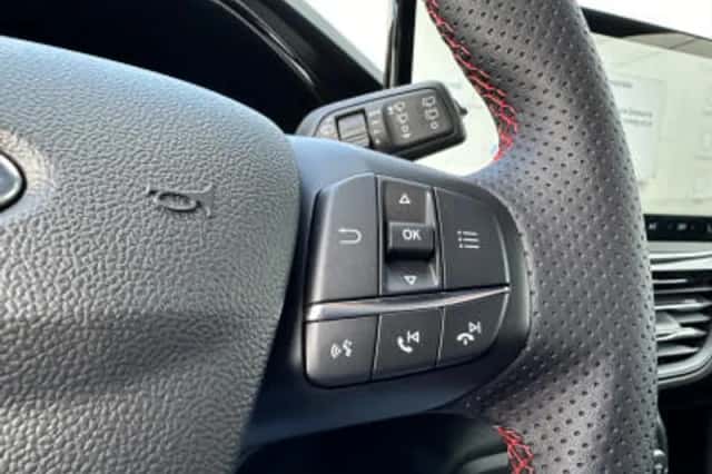 Ford Focus (2025) thumbnail 14