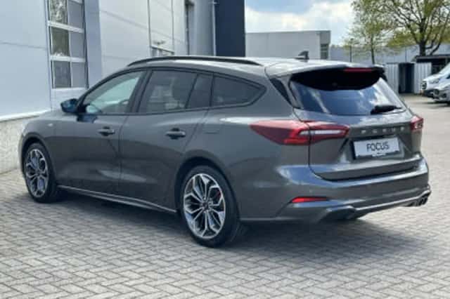 Ford Focus (2025) thumbnail 7