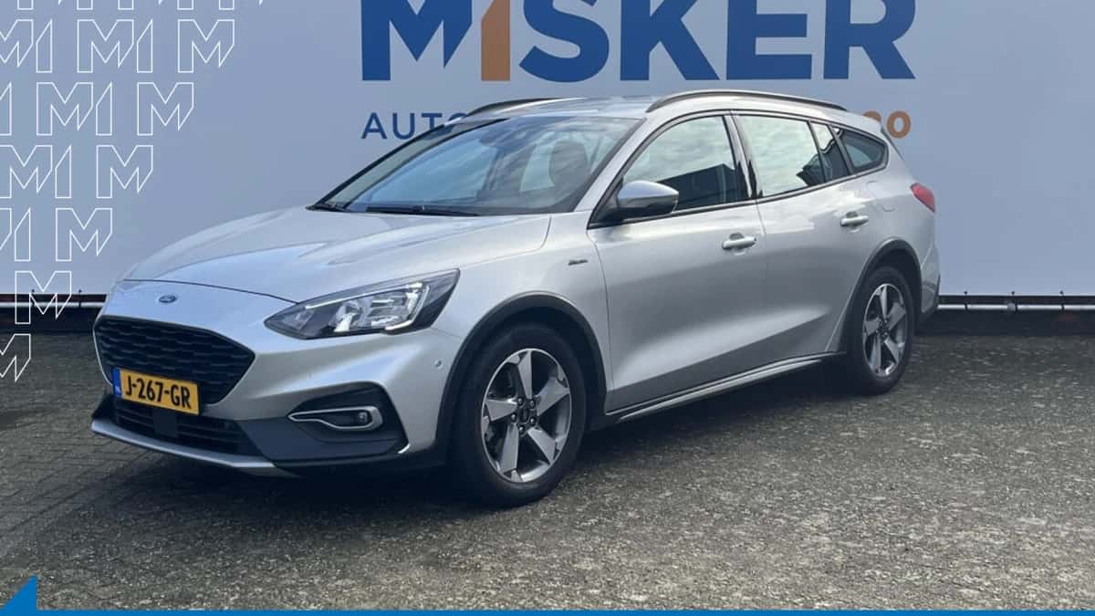 Ford Focus (2020) — foto 1