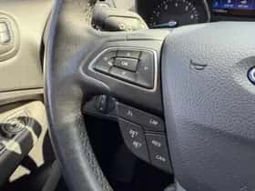 Ford C-Max (2017) thumbnail 16