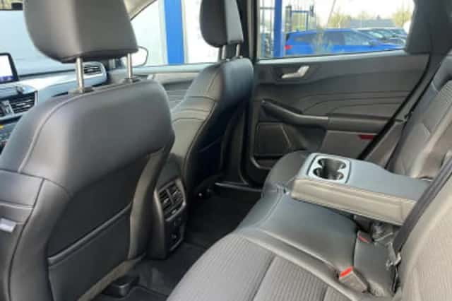 Ford Kuga (2024) thumbnail 11