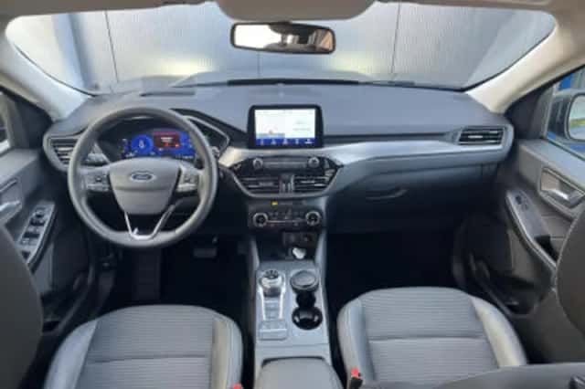 Ford Kuga (2024) thumbnail 14