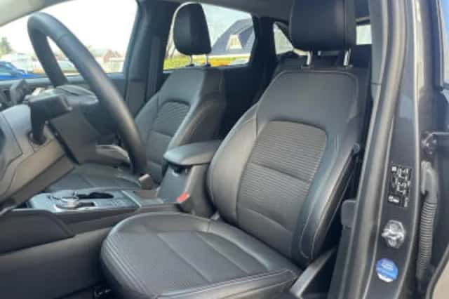 Ford Kuga (2024) thumbnail 19