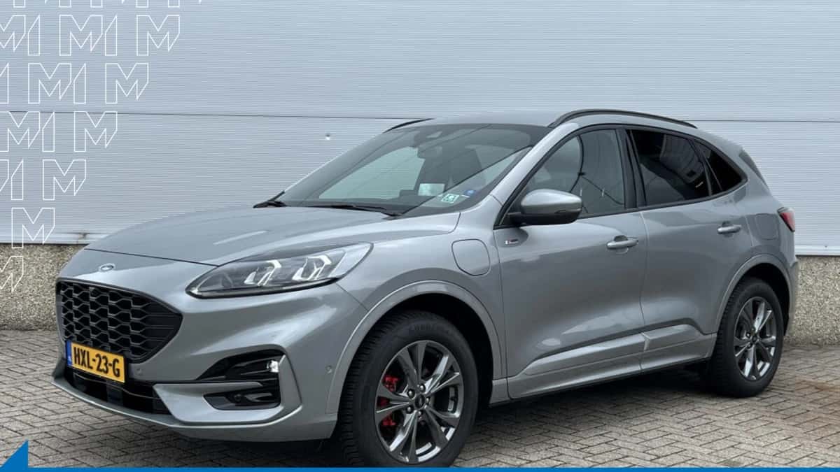 Ford Kuga (2024) — foto 1