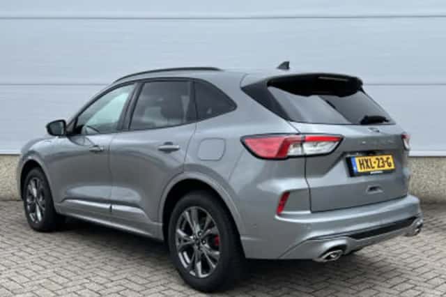 Ford Kuga (2024) thumbnail 4