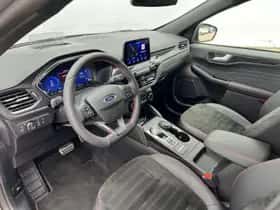 Ford Kuga (2024) thumbnail 5