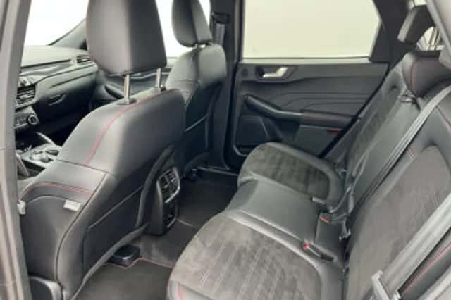 Ford Kuga (2024) thumbnail 6