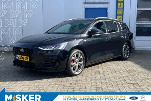 Ford Focus (2023) thumbnail 1