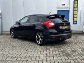 Ford Focus (2013) thumbnail 6
