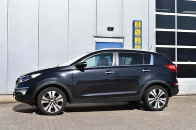 Kia Sportage (2013) thumbnail 3