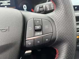 Ford Kuga (2025) thumbnail 23