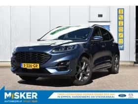 Ford Kuga (2022) thumbnail 2