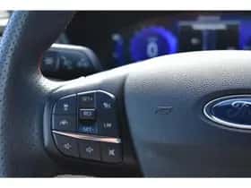 Ford Kuga (2022) thumbnail 19