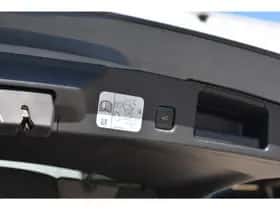 Ford Kuga (2022) thumbnail 8