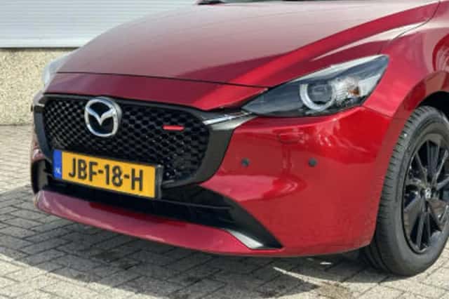 Mazda 2 (2024) thumbnail 6