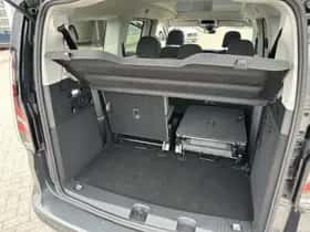 Ford Tourneo Connect (2025) thumbnail 8