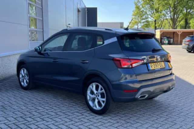 SEAT Arona (2022) thumbnail 6