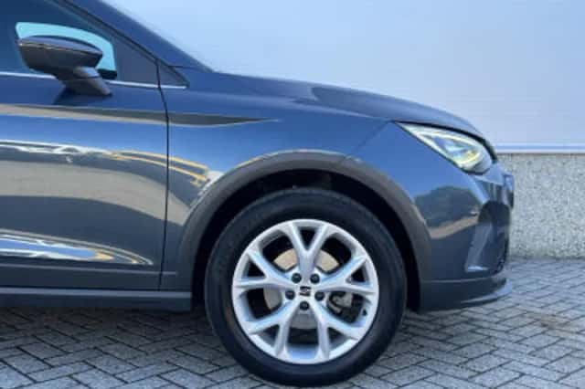 SEAT Arona (2022) thumbnail 9