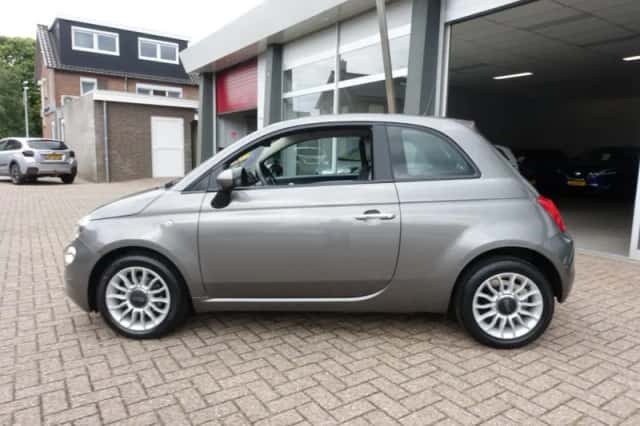 Fiat 500 (2017) thumbnail 4