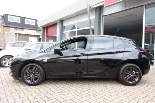Opel Astra (2021) thumbnail 5